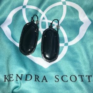 KENDRA SCOTT gunmetal earrings with onyx.